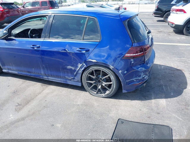 2016 Volkswagen Golf R 4-door მანქანა იყიდება აუქციონზე, vin: WVWUF7AU4GW171559, აუქციონის ნომერი: 44854235