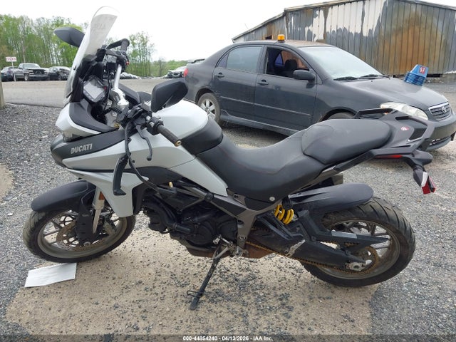 Ducati Multistrada 950 2018 ZDMAAEDT4JB027960 Image 13