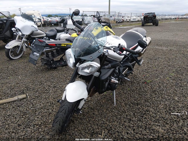 44854268 :رقم المزاد ، SMTD02NE1CT534436 vin ، 2012 Triumph Motorcycle Street Triple R مزاد بيع