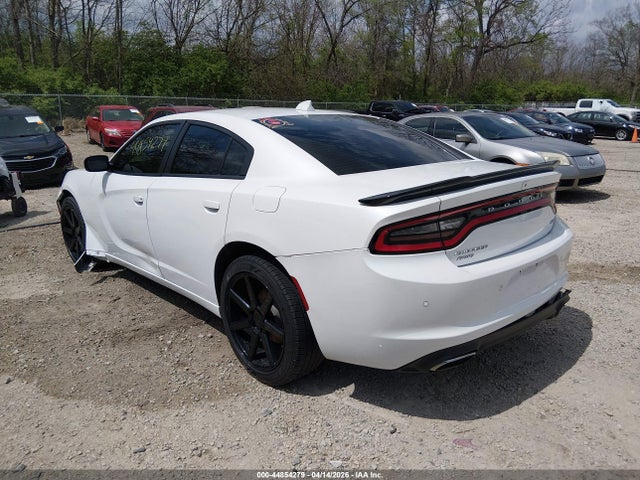44854279 :رقم المزاد ، 2C3CDXJGXFH754828 vin ، 2015 Dodge Charger Sxt مزاد بيع
