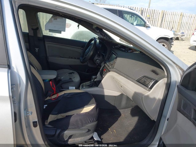 Продажа на аукционе авто 2017 Hyundai Elantra Se, vin: 5NPD84LF6HH122216, номер лота: 44854289