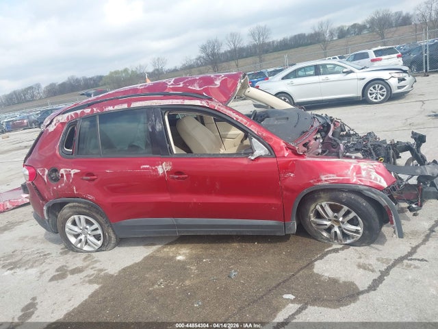 Продажа на аукционе авто 2016 Volkswagen Tiguan S, vin: WVGBV7AXXGW074883, номер лота: 44854304