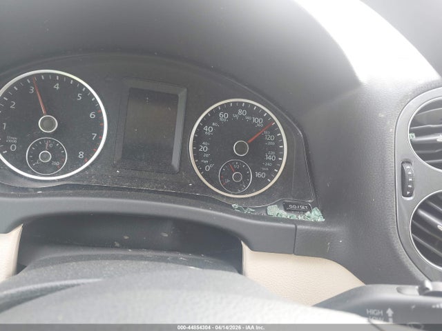 Продажа на аукционе авто 2016 Volkswagen Tiguan S, vin: WVGBV7AXXGW074883, номер лота: 44854304