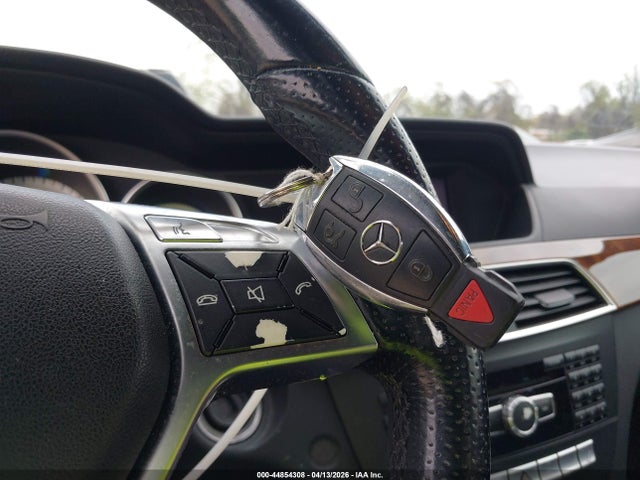 Aukcja sprzedaży 2013 Mercedes-benz C 300 Sport 4matic, vin: WDDGF8AB9DA785149, numer aukcji: 44854308