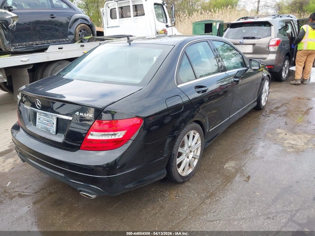 Aukcja sprzedaży 2013 Mercedes-benz C 300 Sport 4matic, vin: WDDGF8AB9DA785149, numer aukcji: 44854308