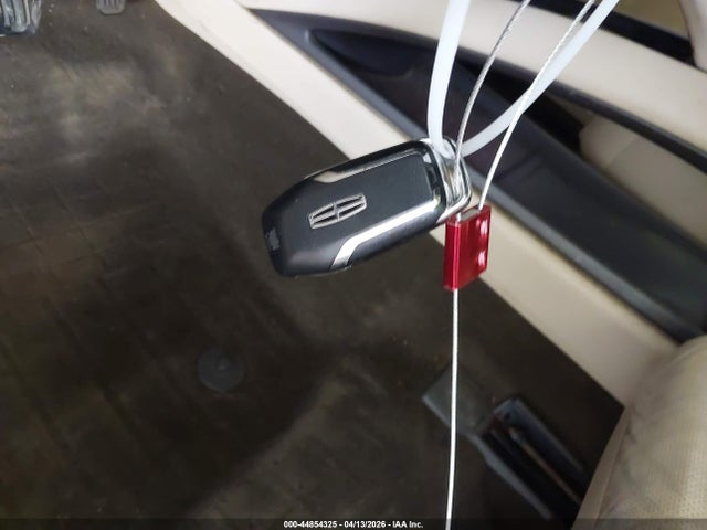 44854325 :رقم المزاد ، 3LN6L2LU9ER824934 vin ، 2014 Lincoln Mkz Hybrid مزاد بيع