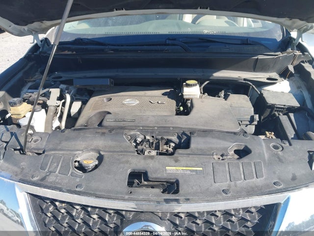 Продажа на аукционе авто 2014 Nissan Pathfinder Platinum, vin: 5N1AR2MN0EC692404, номер лота: 44854329