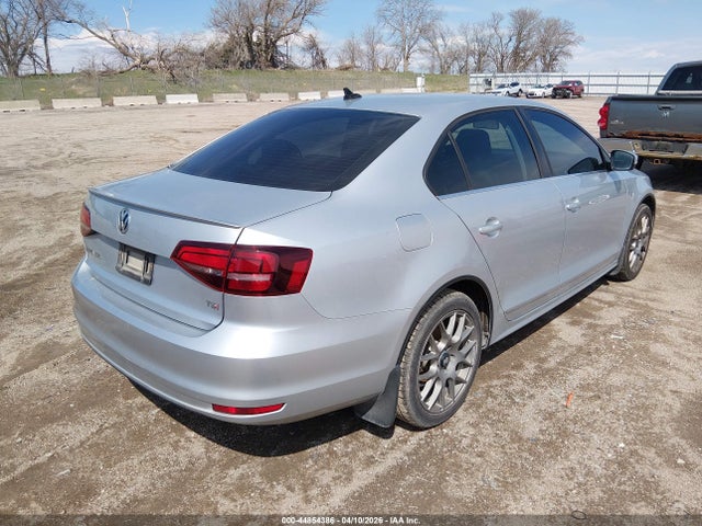 44854386 :رقم المزاد ، 3VWL17AJ8GM203488 vin ، 2016 Volkswagen Jetta 1.8t Sel مزاد بيع