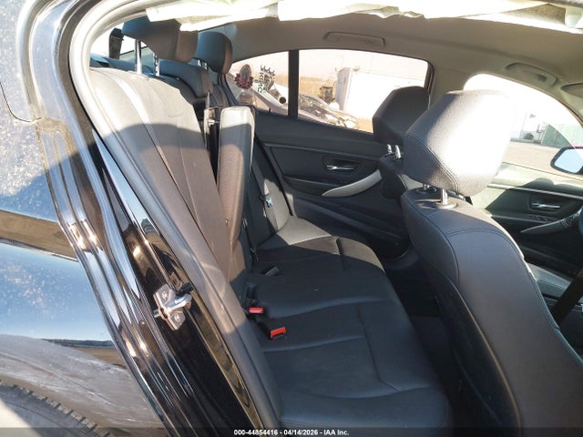 44854416 :رقم المزاد ، WBA3C3C59EF987325 vin ، 2014 Bmw 320i Xdrive مزاد بيع