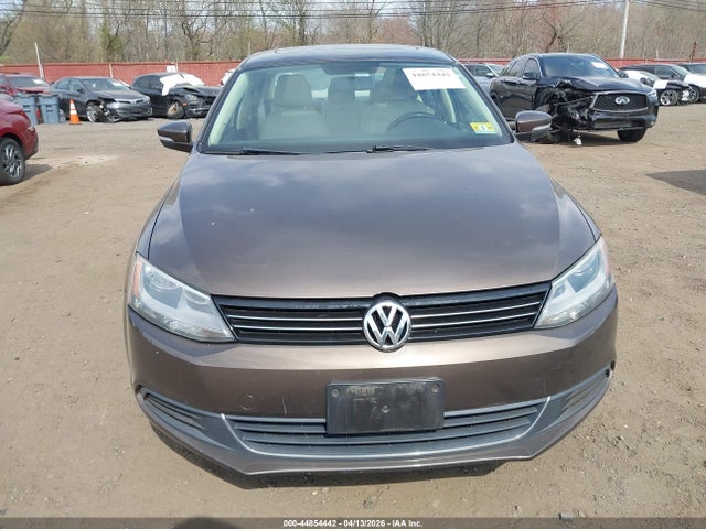 44854442 :رقم المزاد ، 3VWBP7AJ6DM249746 vin ، 2013 Volkswagen Jetta Se مزاد بيع