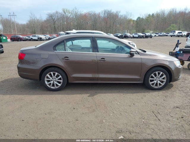 44854442 :رقم المزاد ، 3VWBP7AJ6DM249746 vin ، 2013 Volkswagen Jetta Se مزاد بيع