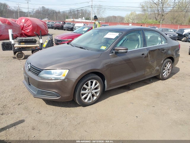 44854442 :رقم المزاد ، 3VWBP7AJ6DM249746 vin ، 2013 Volkswagen Jetta Se مزاد بيع