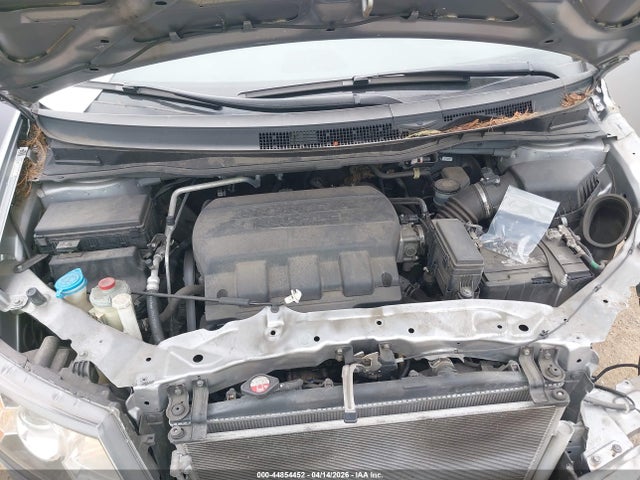 5FNRL5H30GB136831 Honda ODYSSEY SE