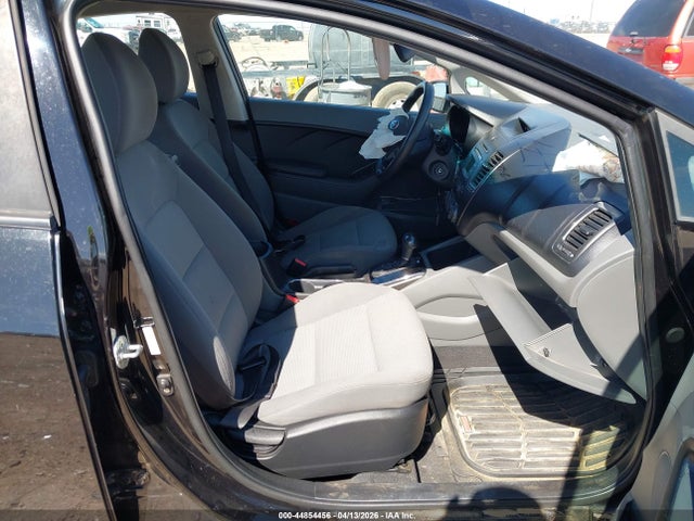 3KPFK4A75HE044778 KIA FORTE LX