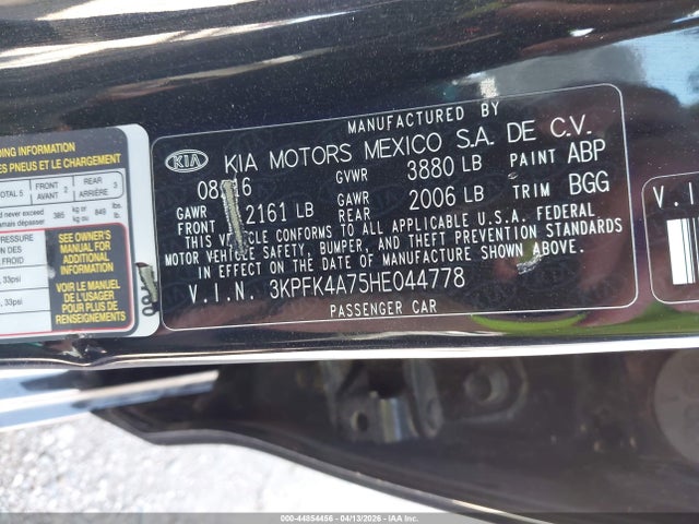 KIA FORTE LX 2017 3KPFK4A75HE044778 Image 9