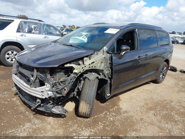 Chrysler Pacifica Touring 2021 2C4RC1FG2MR608123 Image 2