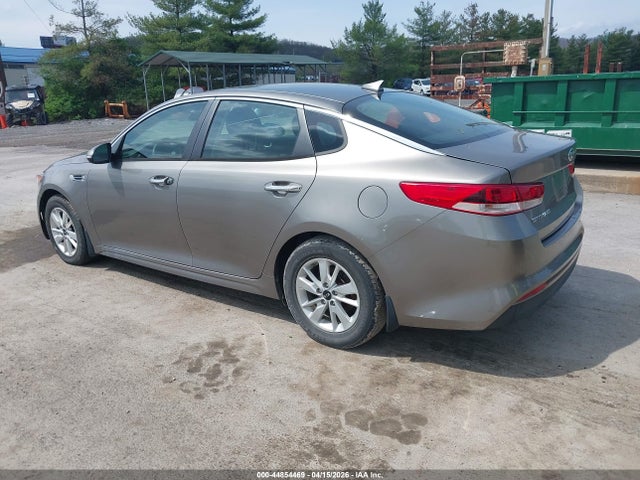 2016 KIA OPTIMA 5XXGT4L33GG090644 Photo 2