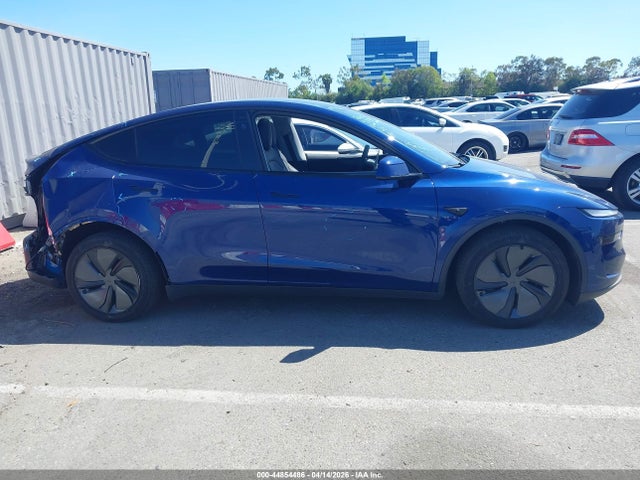 7SAYGDEE0TF369007 Tesla Model Y All-wheel Drive/long Range Launch Series/premium All-wheel Drive