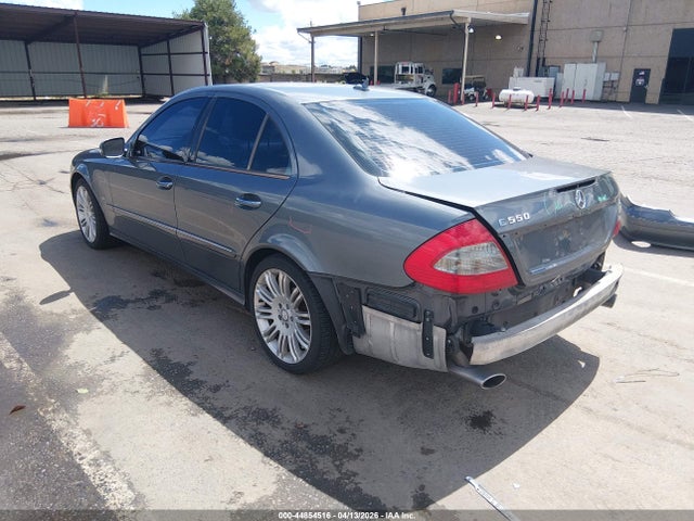Продаж на аукціоні авто 2008 Mercedes-benz E 550, vin: WDBUF72XX8B265347, номер лоту: 44854516