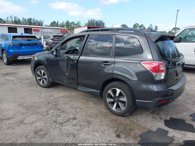 Продаж на аукціоні авто 2017 Subaru Forester 2.5i Premium, vin: JF2SJAEC4HH573318, номер лоту: 44854522