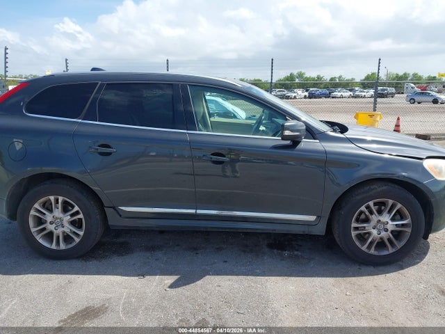 Auction sale of the 2016 Volvo Xc60 T5 Drive-e Premier, vin: YV440MDK6G2802312, lot number: 44854567