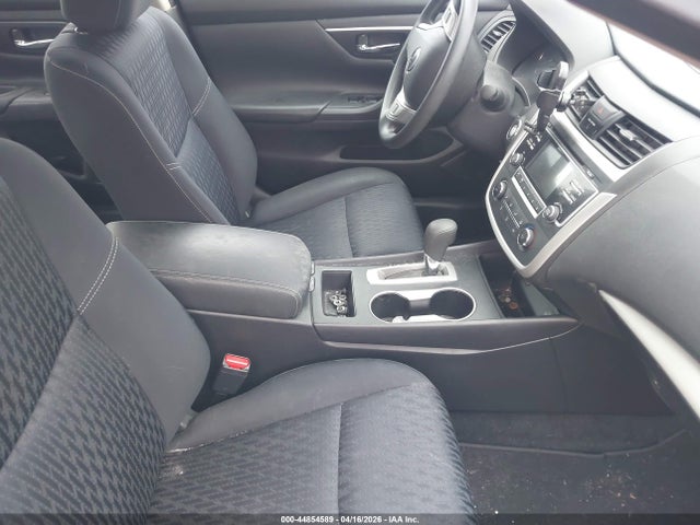 1N4AL3AP0HC472921 Nissan Altima 2.5 S