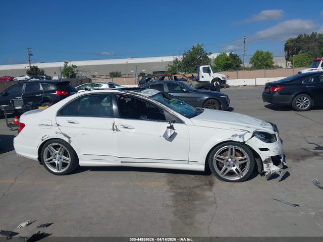 WDDGF8AB1EG220277 Mercedes-Benz C 300 Sport 4matic