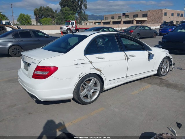 WDDGF8AB1EG220277 Mercedes-Benz C 300 Sport 4matic