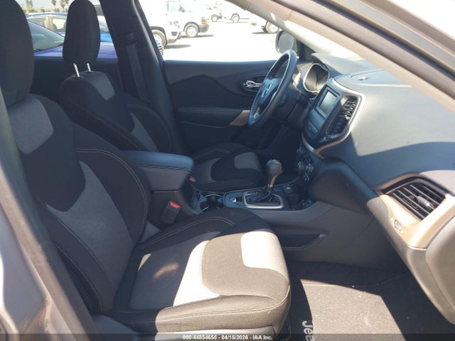 2018 JEEP CHEROKEE 1C4PJMCBXJD580996 Photo 4