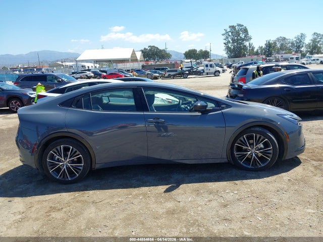 Toyota PRIUS XLE 2026 JTDACAAU3T3071179 Image 13