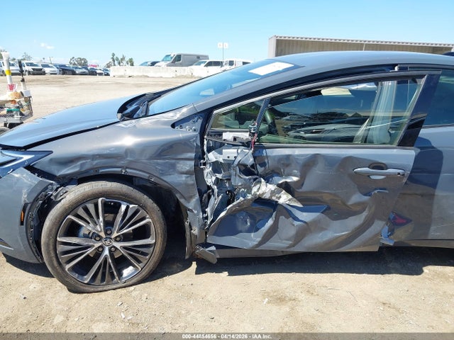 Toyota PRIUS XLE 2026 JTDACAAU3T3071179 Image 6
