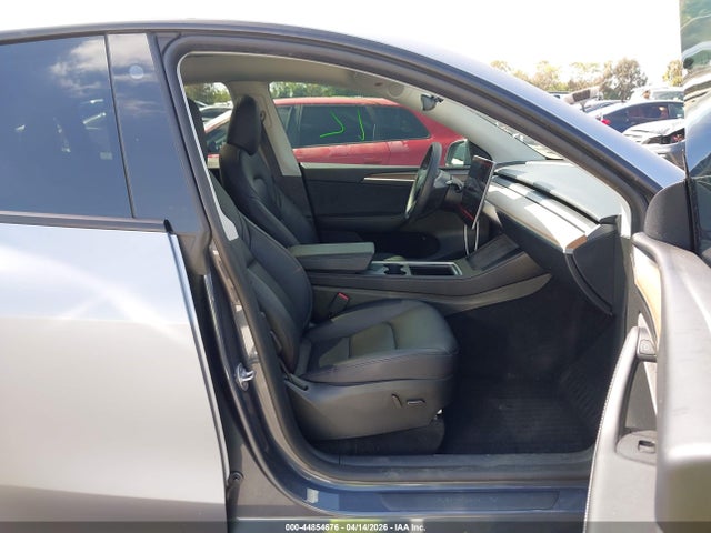 Продаж на аукціоні авто 2023 Tesla Model Y Performance Dual Motor All-wheel Drive, vin: 7SAYGDEF5PF774634, номер лоту: 44854676