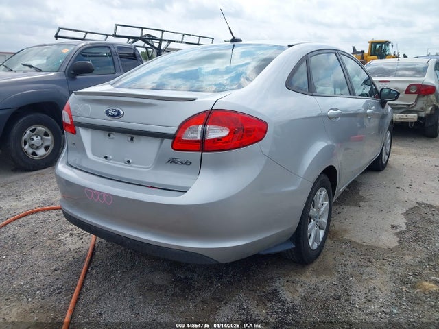 44854735 :رقم المزاد ، 3FADP4BJ1CM118253 vin ، 2012 Ford Fiesta Se مزاد بيع