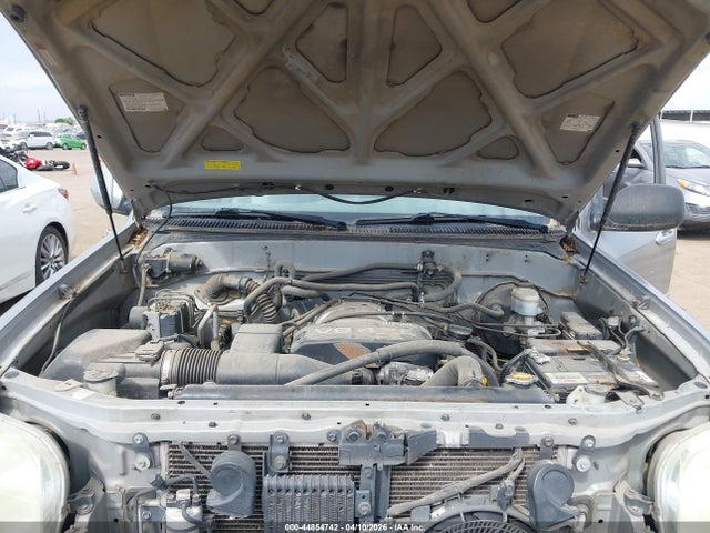 Aukcja sprzedaży 2002 Toyota Sequoia Limited V8, vin: 5TDZT38A02S136464, numer aukcji: 44854742