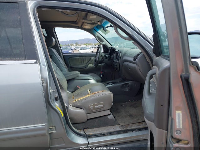 Aukcja sprzedaży 2002 Toyota Sequoia Limited V8, vin: 5TDZT38A02S136464, numer aukcji: 44854742