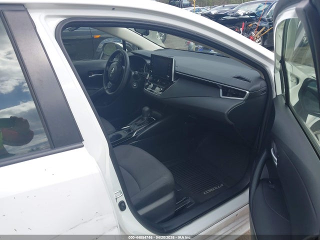JTDEPRAE7LJ093047 Toyota COROLLA LE
