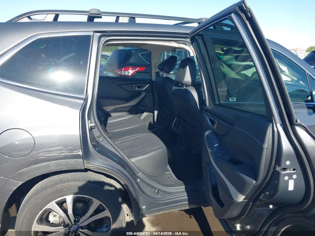 2022 Subaru Forester Limited მანქანა იყიდება აუქციონზე, vin: JF2SKAPCXNH413353, აუქციონის ნომერი: 44854752