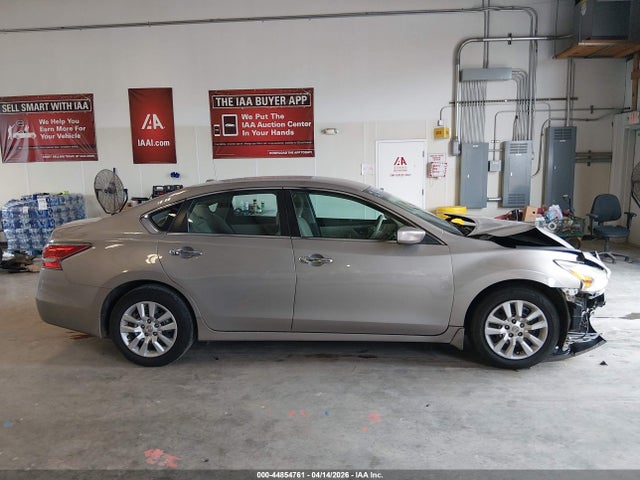 1N4AL3AP3FN353648 Nissan Altima 2.5 S