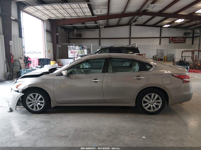 1N4AL3AP3FN353648 Nissan Altima 2.5 S