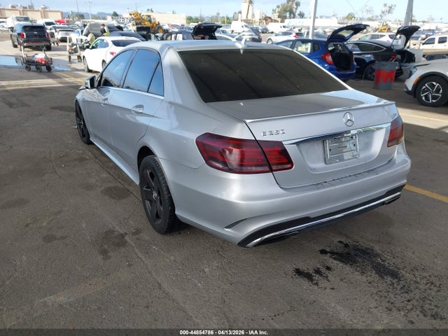 44854786 :رقم المزاد ، WDDHF5KB2FB107504 vin ، 2015 Mercedes-benz E 350 مزاد بيع