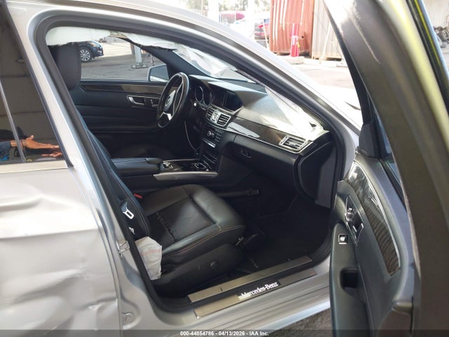 44854786 :رقم المزاد ، WDDHF5KB2FB107504 vin ، 2015 Mercedes-benz E 350 مزاد بيع