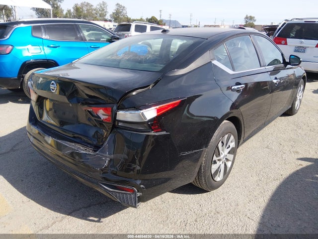 44854830 :رقم المزاد ، 1N4BL4BV1KC125127 vin ، 2019 Nissan Altima 2.5 S مزاد بيع