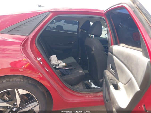 KMHLS4AG0PU467086 Hyundai ELANTRA SEL