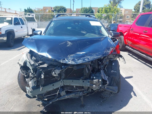 JTMZFREV0JJ734566 Toyota RAV4 LE