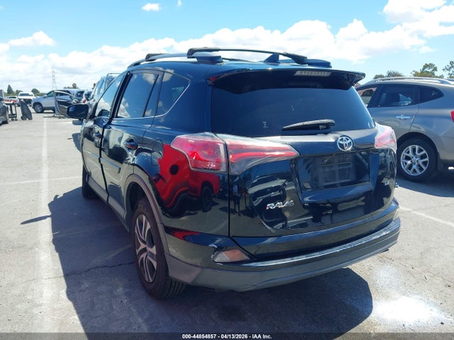 JTMZFREV0JJ734566 Toyota RAV4 LE