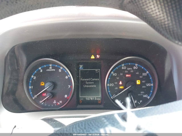 JTMZFREV0JJ734566 Toyota RAV4 LE