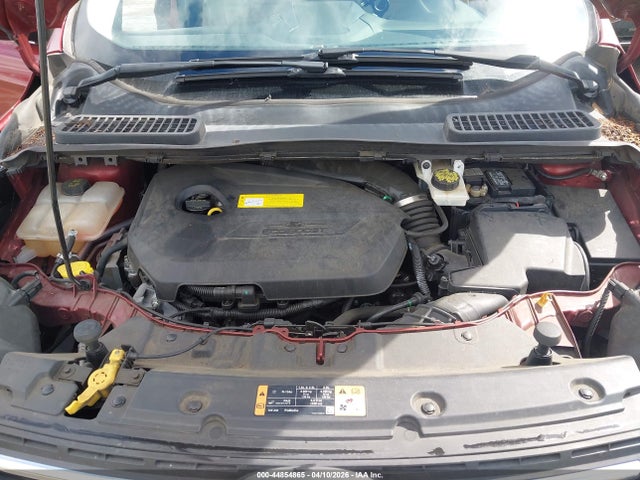 1FMCU0GX5GUC90125 Ford ESCAPE SE