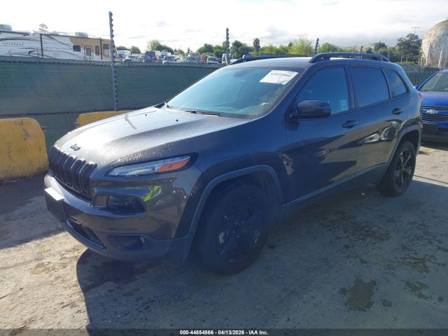 1C4PJLCX8JD596197 Jeep Cherokee Latitude Fwd