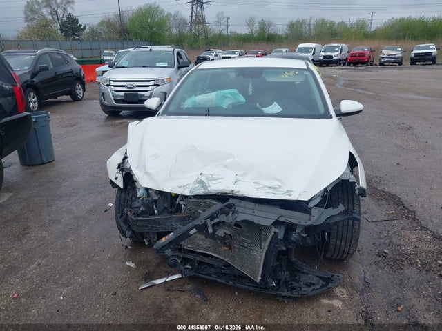 3KPF24AD3LE183516 KIA Forte Lxs