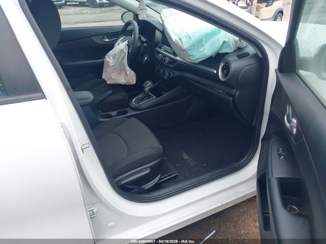 3KPF24AD3LE183516 KIA Forte Lxs